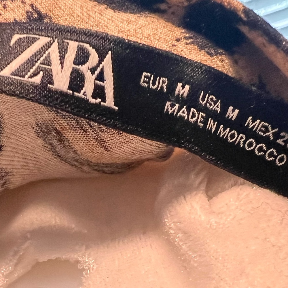 Zara Brown and Black Long Sleeve Button Down Shirt.EUC - Picture 4 of 7